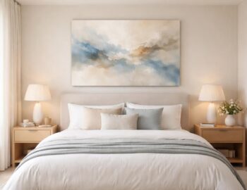 découvrez comment choisir la toile idéale à installer au-dessus de votre lit pour sublimer la déco de votre chambre et créer une ambiance harmonieuse et élégante.